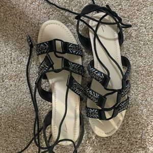 lace up sandals
